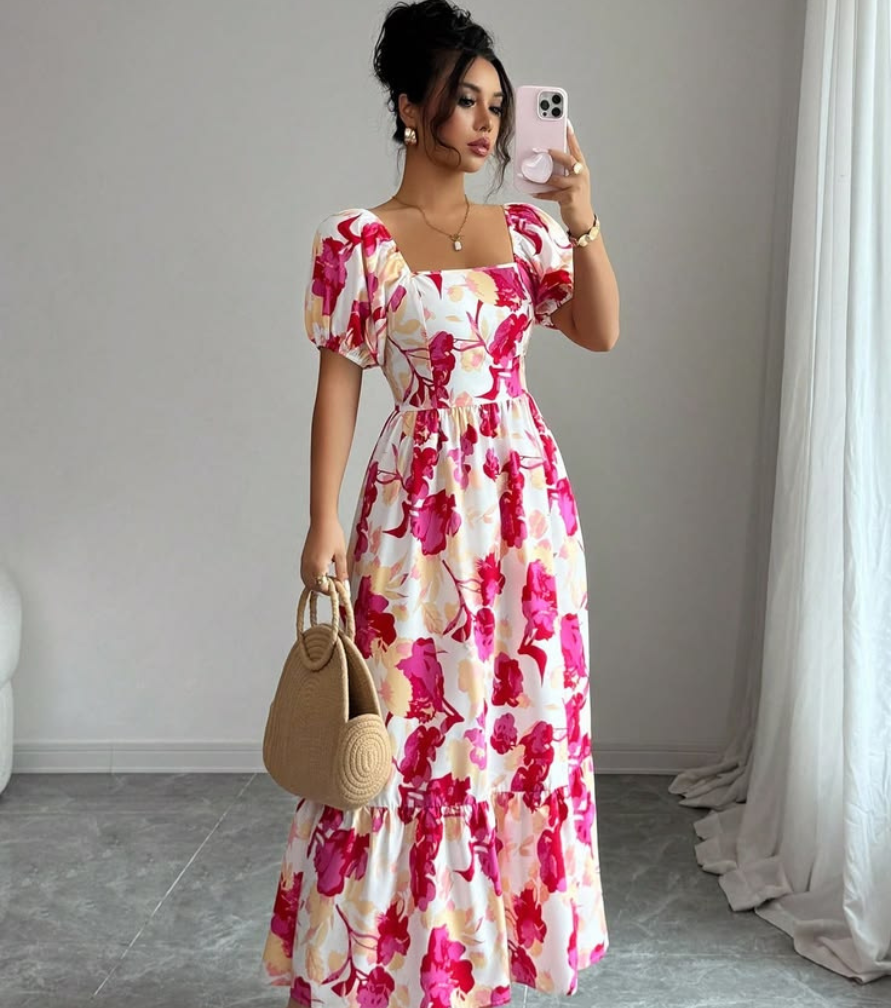 Flowy-dress-outfit-idea-for-stay-at-home-moms-looking-stylish-and-simple