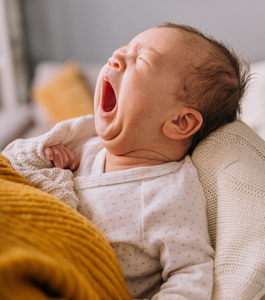 real-mom-experience-with-baby-cluster-feeding-at-night