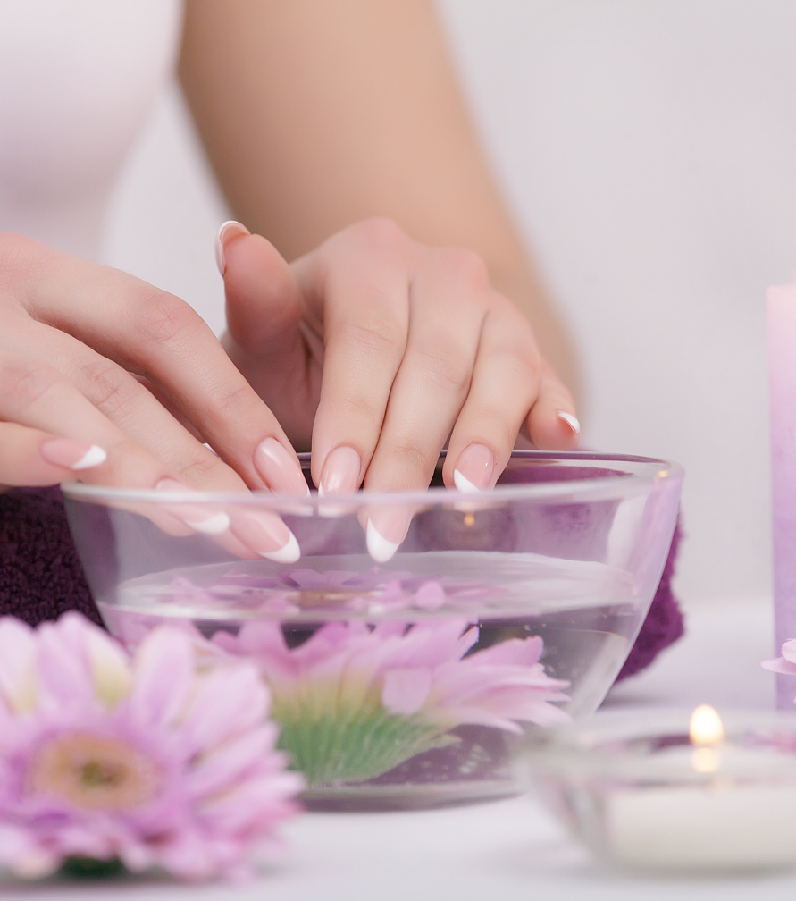 ow-to-apply-simple-nails-at-home-step-by-step-nail-routine