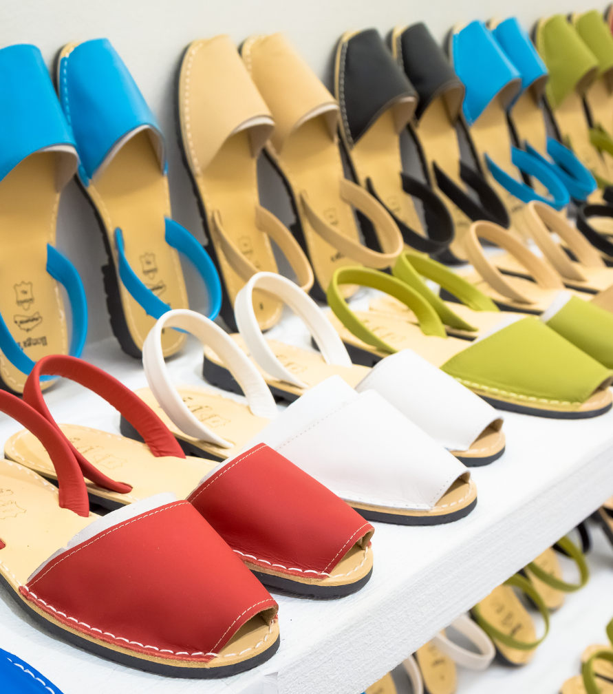 mom-casual-shoes-sneakers-slip-ons-flat-sandals-arrangement