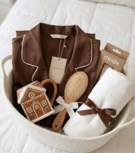 Baby-Shower-Gift-Ideas-for-First-Time-Moms