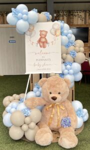 cosy-teadbear-pinic-table-baby-shower-decor