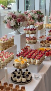 dessert-table-for-baby-shower-table-decor