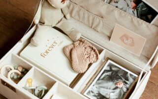 Baby-Keepsake-Box-Ideas:-18-Precious-Memories