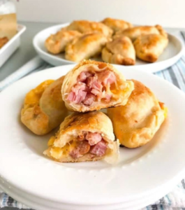 Mini-Empanada-30-baby-shower-food-ideas-for-small-party