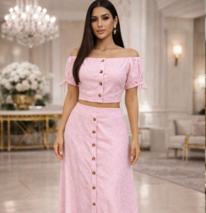 simple-dress-and-cordinated-earings